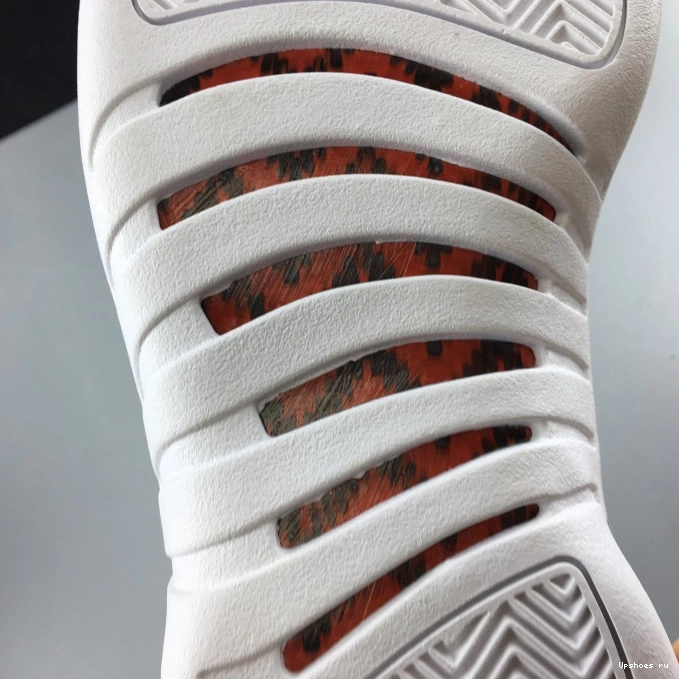 Jordan 130690-107 12 (2019) Fiba Retro 0206